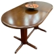 Mesa de comedor oval extensible